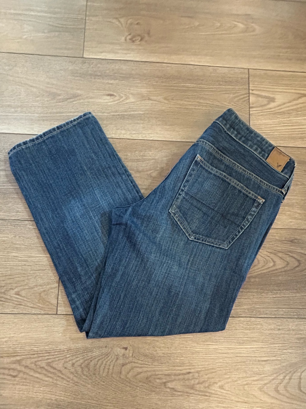 American Eagle Boy Fit Jeans Size 6 Dark Wash Cropped Straight Leg